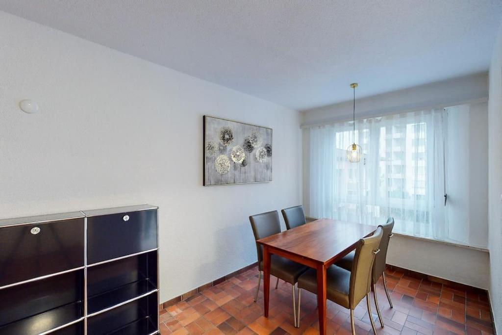 Bright 1 Bedroom Flat In The City Centre Zurique Exterior foto